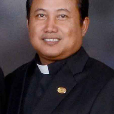 Pdt.  Dwi Sumantoro S.Th.